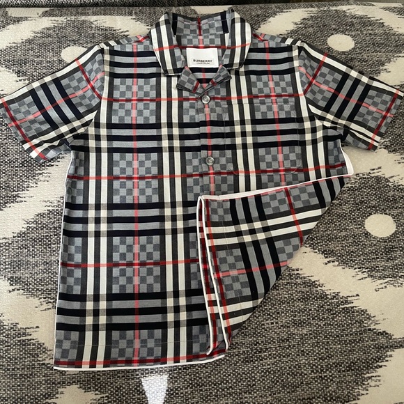 Authentic Burberry t shirt. Button up. 2T. Fits 3T - Picture 3 of 5